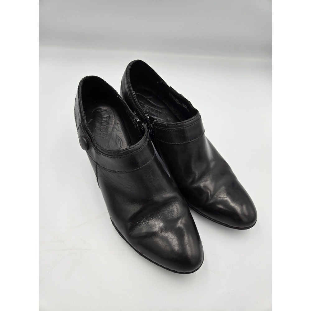 Born Leather Ankle Boots Women's‎ Size 9 Black Booties
